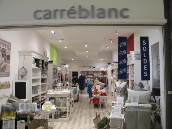 104_Carre_Blanc.jpg