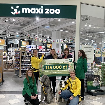Maxi_Zoo_Image_3.jpg