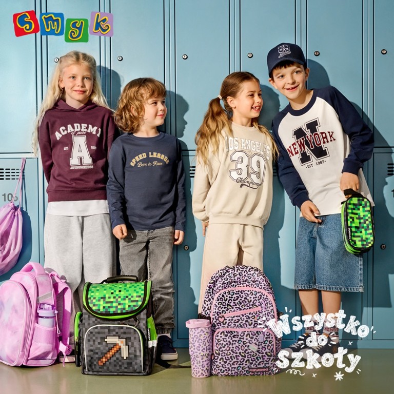 SMYK_AW26_BTS_0991_1080x1080_biale_1.jpg